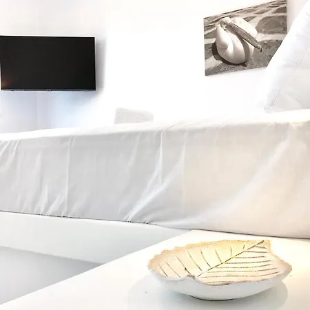 Bianco A Nero Mykonos מלון 3*