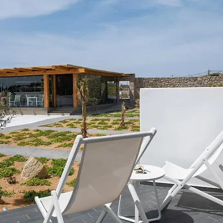 Bianco A Nero Mykonos *