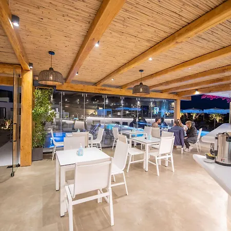 מלון Bianco A Nero Mykonos