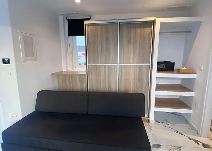 Hotell Bianco A Nero Mykonos 3*