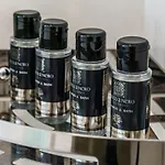 Bianco A Nero Mykonos Plintri