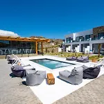 Bianco A Nero Mykonos 3*