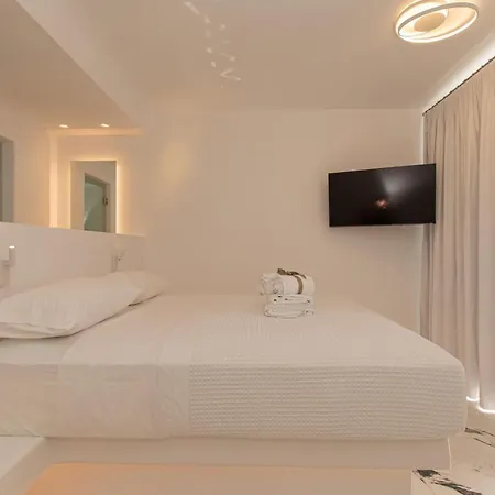 Szálloda Bianco A Nero Mykonos 3*