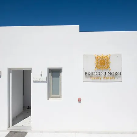Bianco A Nero Mykonos Hotel 3*