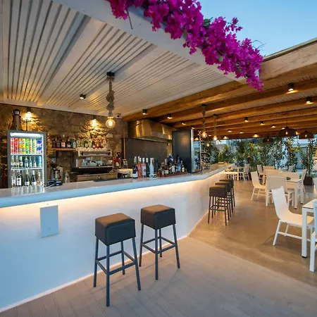 Hotell Bianco A Nero Mykonos 3*