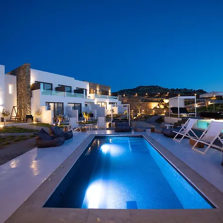 Bianco A Nero Mykonos Hotel 3*