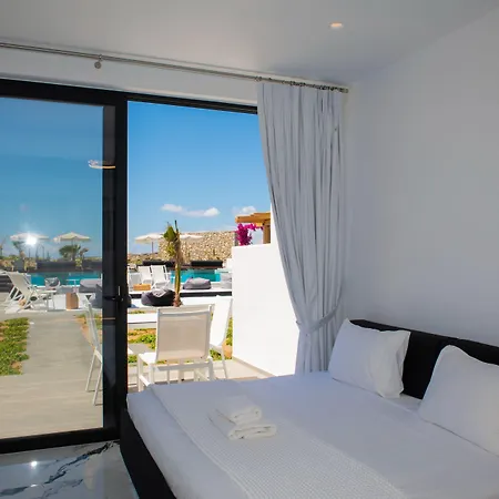 Bianco A Nero Mykonos Plintri