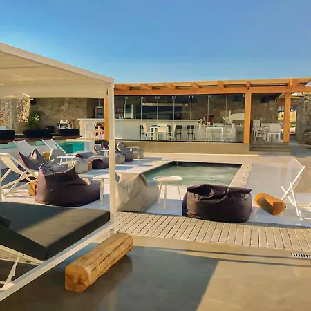 Hotel Bianco A Nero Mykonos 3*