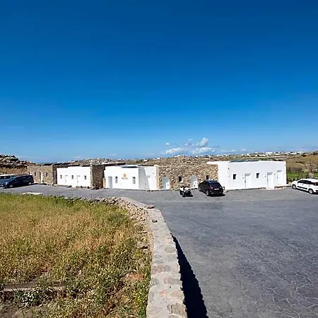 Bianco A Nero Mykonos Plintri