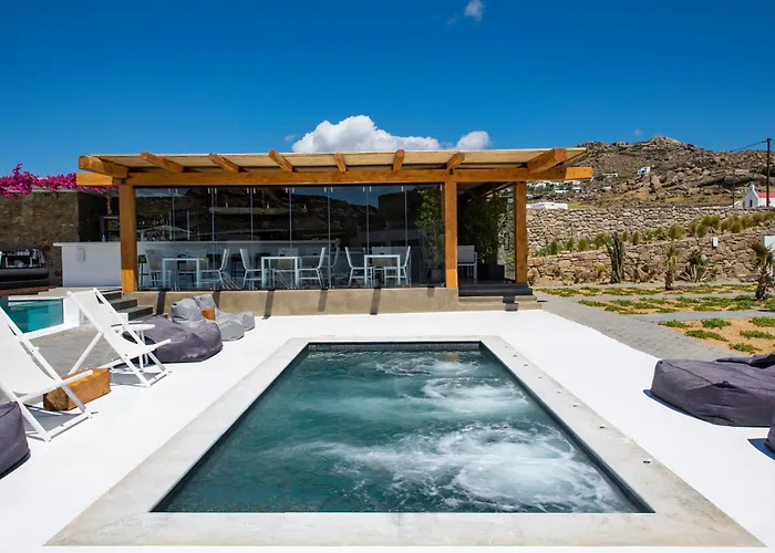 酒店 Bianco A Nero Mykonos 3*