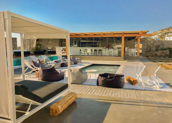 酒店 Bianco A Nero Mykonos 3*