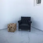 Bianco A Nero Mykonos Plintri